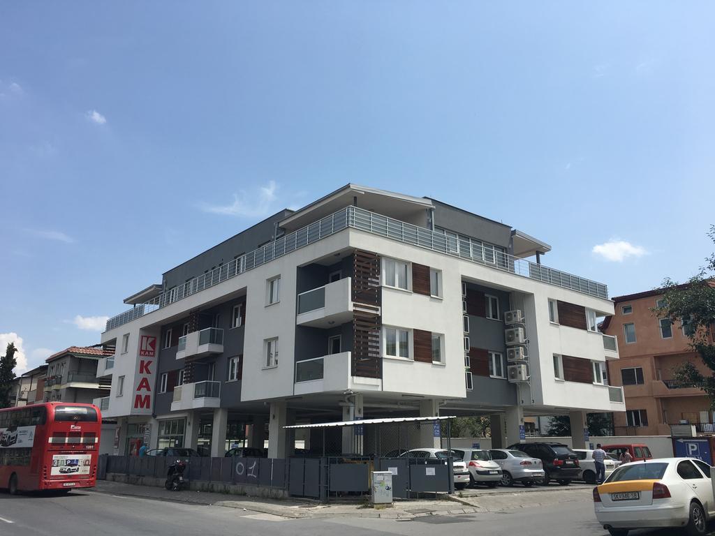 Kozle City Apartments Skopje Exteriör bild