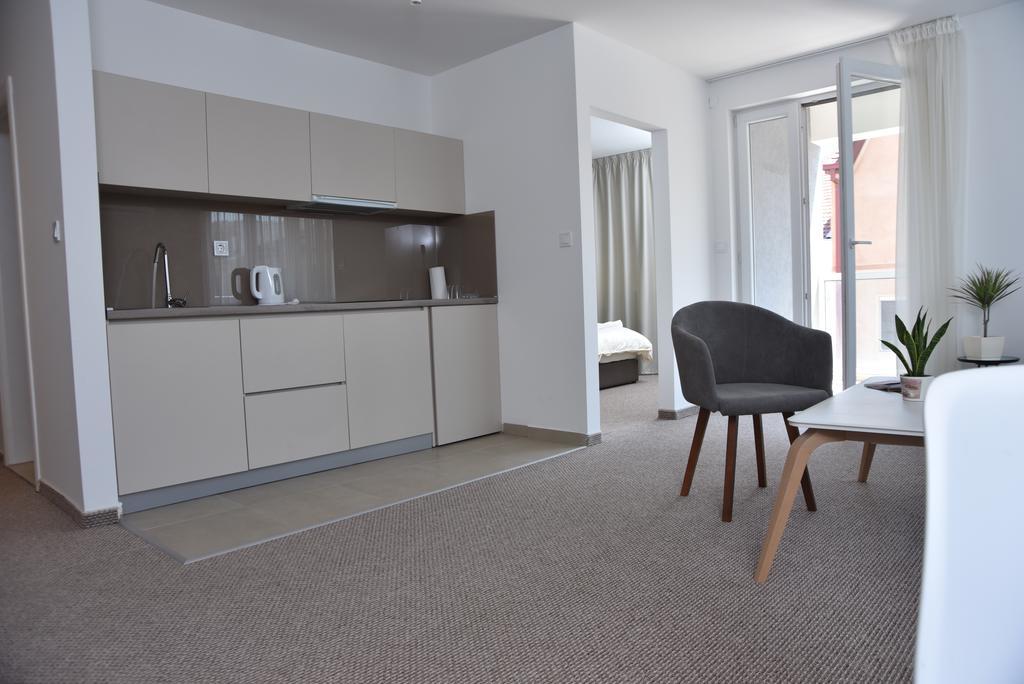 Kozle City Apartments Skopje Rum bild