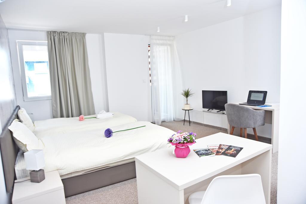 Kozle City Apartments Skopje Rum bild